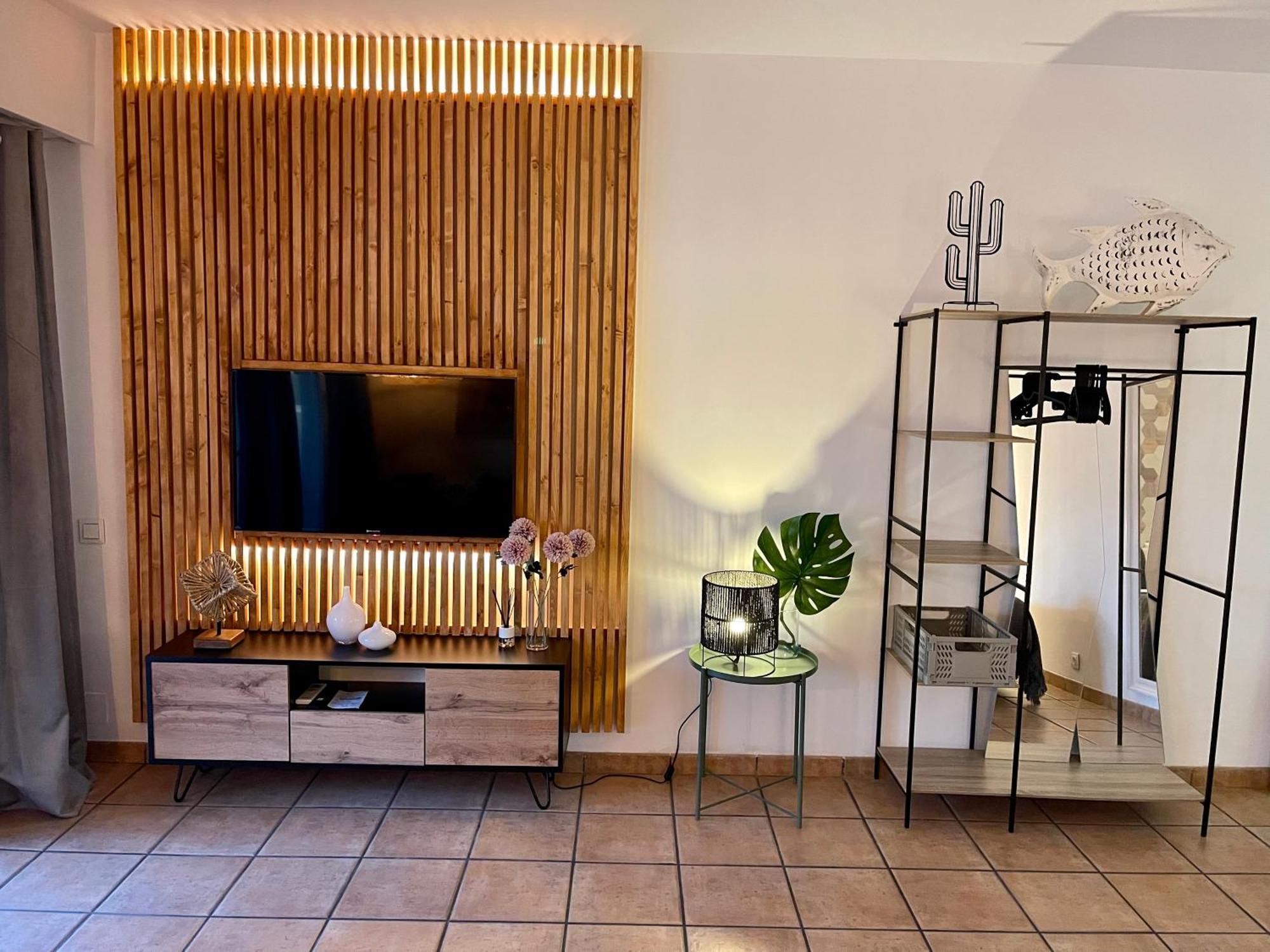 Puerto Banus Pol Suite Y Hada Suite Marbella Kültér fotó