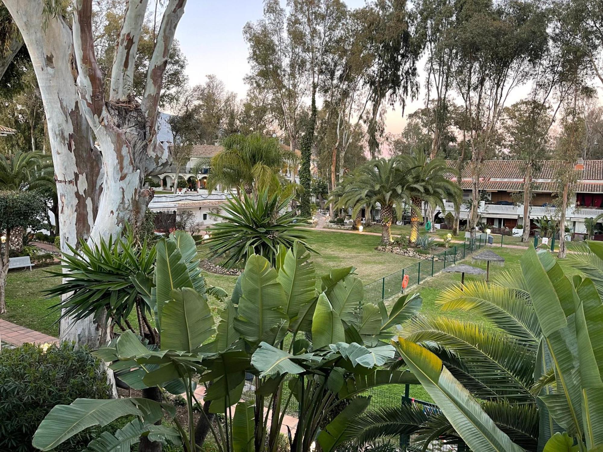 Puerto Banus Pol Suite Y Hada Suite Marbella Kültér fotó